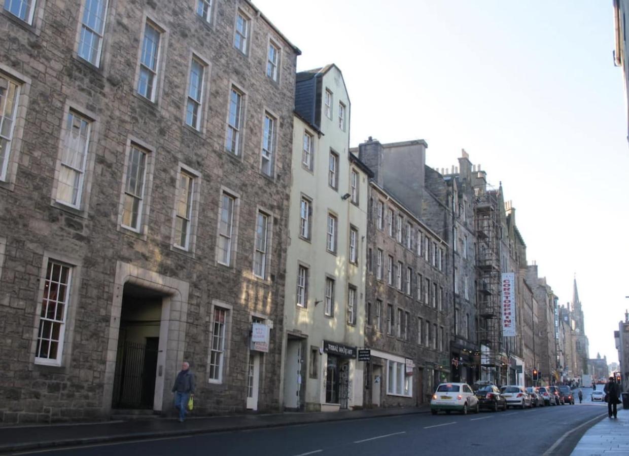 Royal Mile Apartment เอดินบะระ ภายนอก รูปภาพ