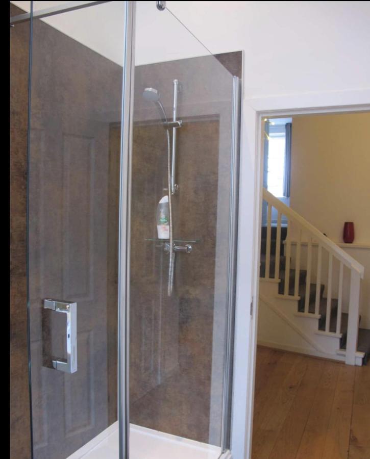 Royal Mile Apartment เอดินบะระ ภายนอก รูปภาพ